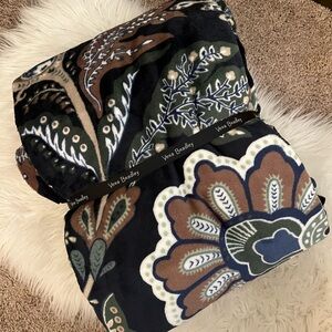 Super soft Vera Bradley blanket with paisley pattern